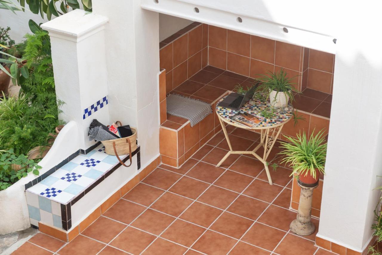 Hostal Pons PMI Exteriör bild